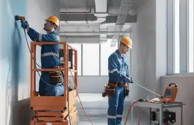 Leak detection plumber inspecting hidden pipe leaks in Saint Petersburg, FL